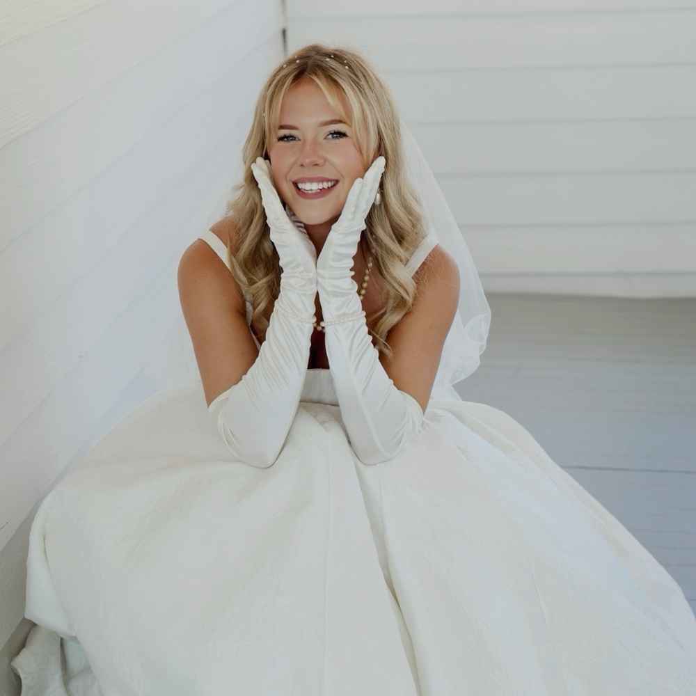 Meet your Posher, Viktoria